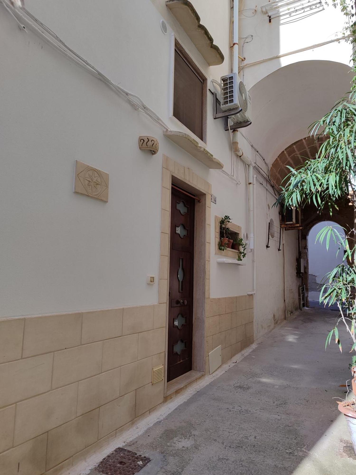 B&B Punta Cutieri 加利波利 外观 照片