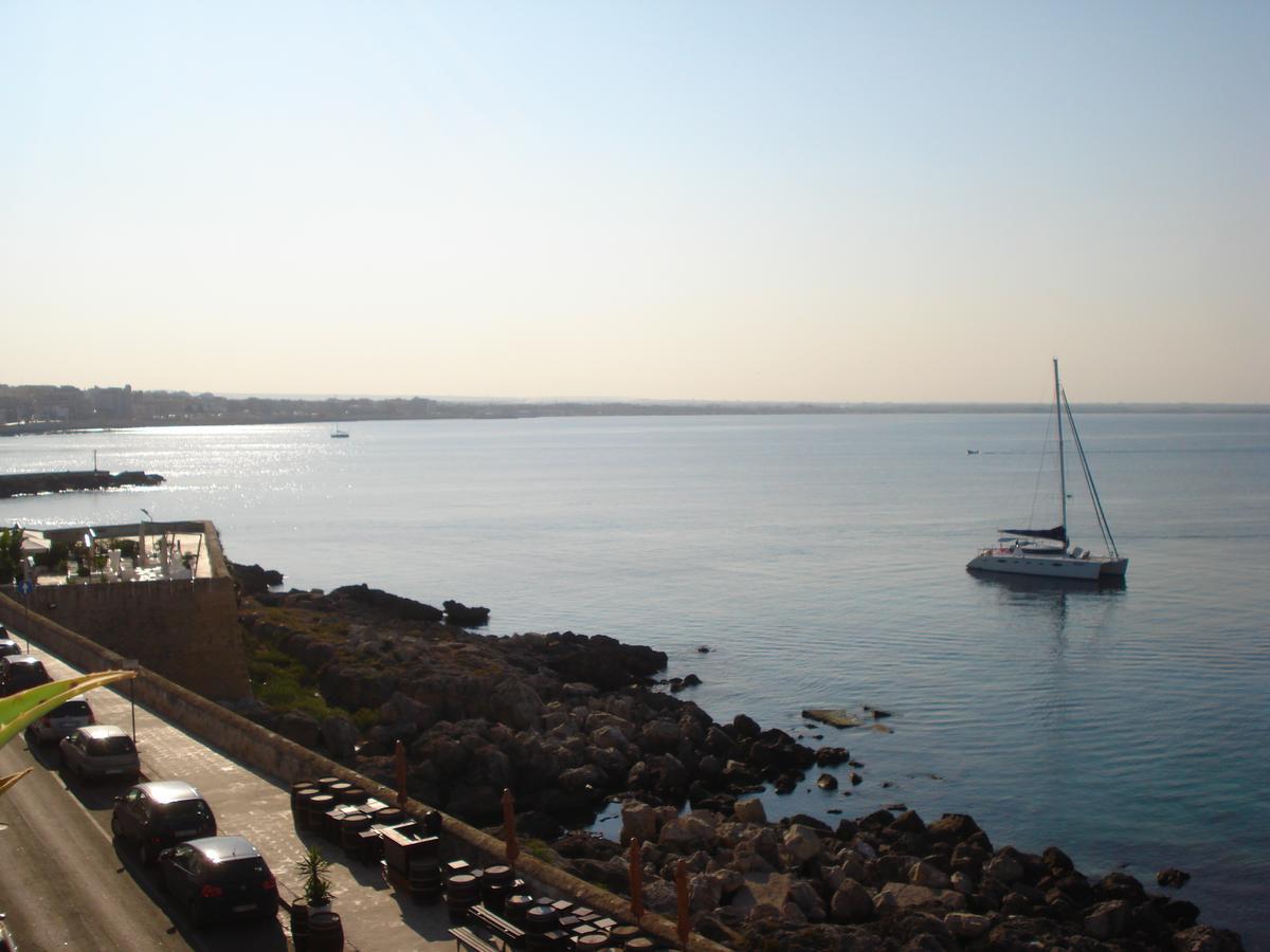 B&B Punta Cutieri 加利波利 外观 照片